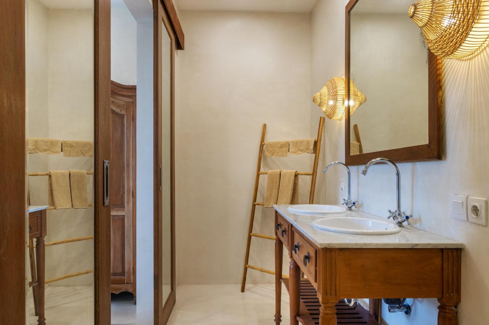 White Goose Boutique Hotel Canggu Dış mekan fotoğraf